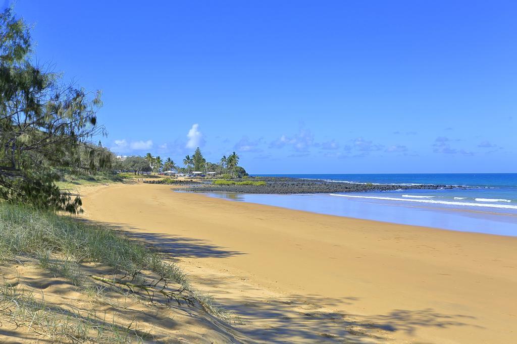 Zen Beach Retreat Hotel Bargara Exterior foto
