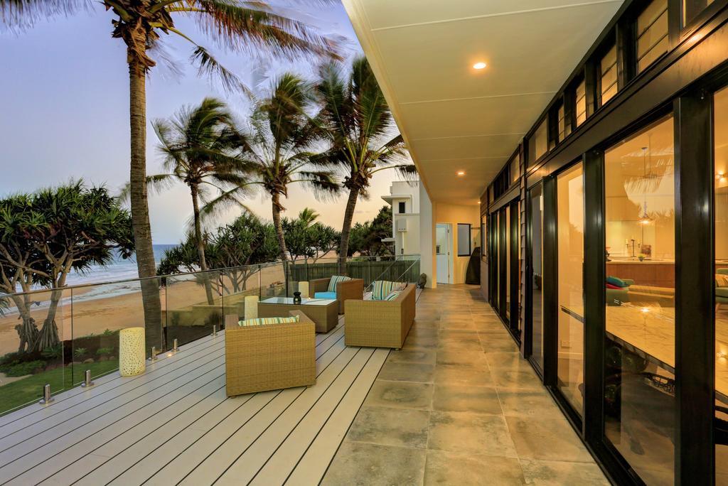 Zen Beach Retreat Hotel Bargara Exterior foto